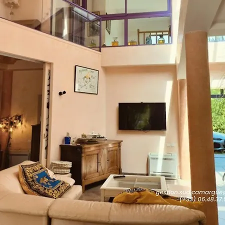 Holiday home Escada Gard *